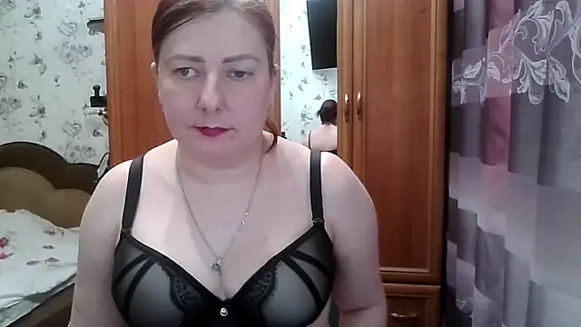 SophieNightAh online show from March 4, 2026, 3:07 pm