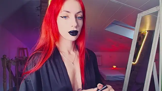 Snapshot of Meowroslava chatting on June 4, 2026, 10:32 am Meowroslava online show from June 4, 2026, 10:32 am