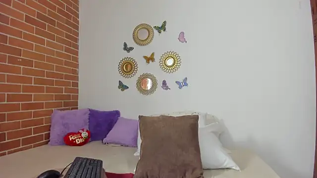 maja hills online show from December 30, 2024, 3:02 pm