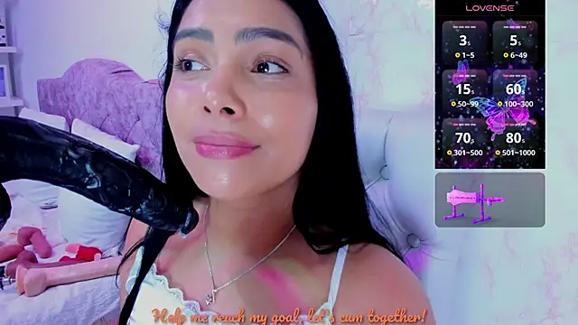 Snapshot of evelinn_belen chatting on June 18, 2026, 5:28 pm evelinn belen online show from June 18, 2026, 5:28 pm