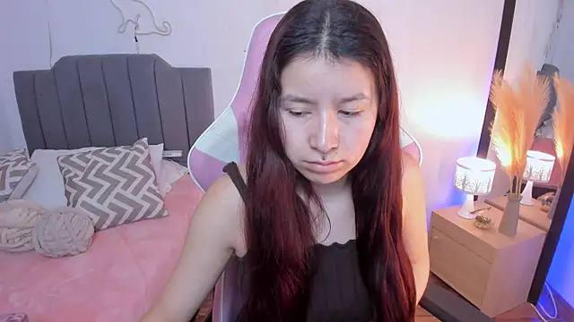 Amy joones online show from April 10, 2026, 11:15 am