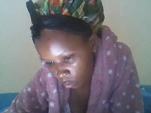 Snapshot of CharlotteDee chatting on November 19, 2025, 7:03 pm CharlotteDee online show from November 19, 2025, 7:03 pm