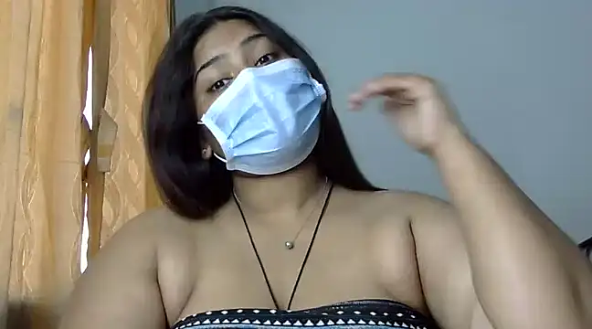 cutelady65 online show from January 4, 2025, 7:24 am