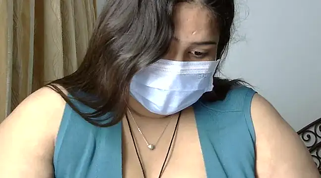 cutelady65 online show from January 5, 2025, 3:13 pm