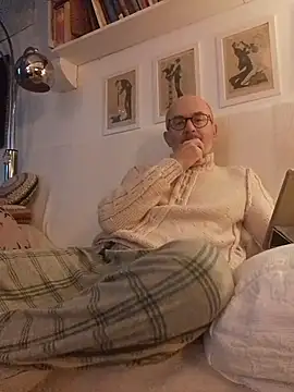 MadProfessor online show from December 3, 2025, 3:10 pm