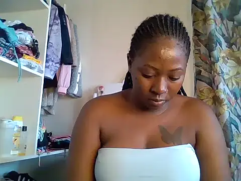 Snapshot of choco_dimples chatting on January 25, 2025, 5:40 am choco dimples online show from January 25, 2025, 5:40 am