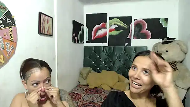 manzanahot9 online show from March 11, 2025, 10:20 pm