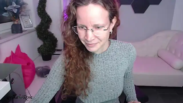 AnnikaRose online show from February 15, 2025, 10:44 am