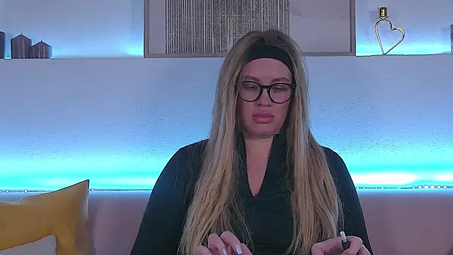 MariaNeumann online show from January 31, 2025, 9:26 pm