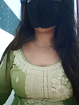 Aishwaryaa 69 online show from March 10, 2025, 10:04 am