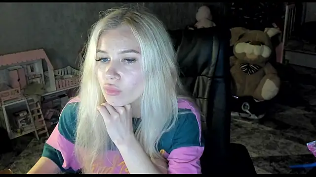 Snapshot of _NigoNika chatting on April 23, 2026, 9:17 pm NigoNika online show from April 23, 2026, 9:17 pm