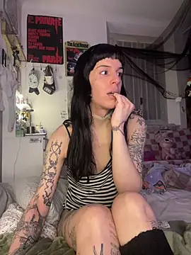 giuli zerozero online show from January 12, 2026, 4:23 pm