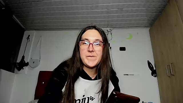 Sweet-Suck69 online show from January 2, 2025, 11:27 pm