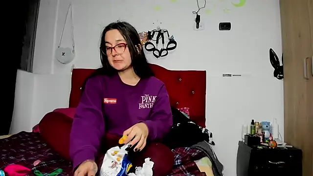 Sweet-Suck69 online show from January 5, 2025, 3:53 am