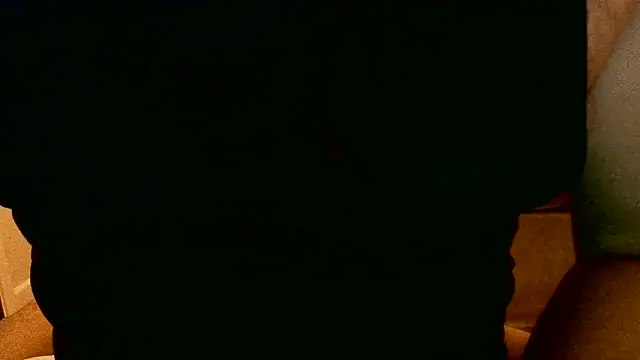 Hairy Guy30 online show from January 8, 2025, 6:31 am