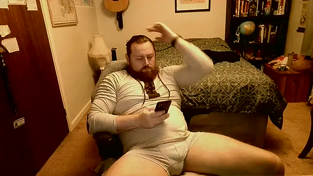 Hairy Guy30 online show from January 18, 2025, 1:19 am