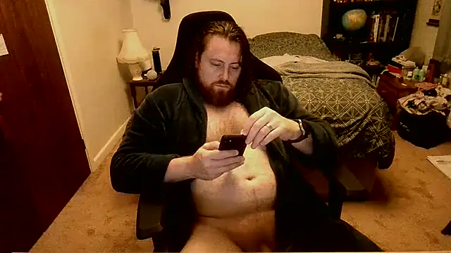 Hairy Guy30 online show from September 17, 2025, 10:11 pm