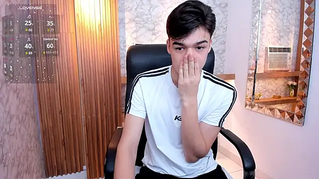 Gerony  online show from September 13, 2025, 4:45 am