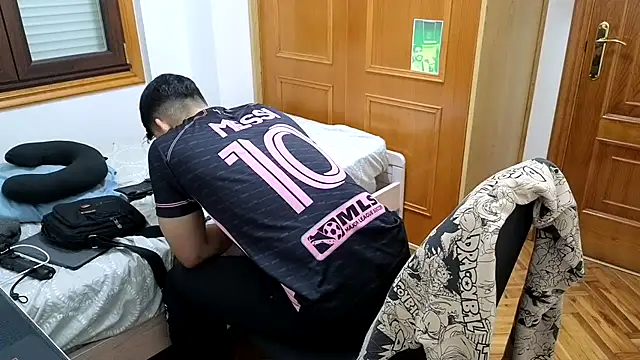 Snapshot of Jackyrose chatting on February 18, 2025, 3:21 pm Jackyrose online show from February 18, 2025, 3:21 pm