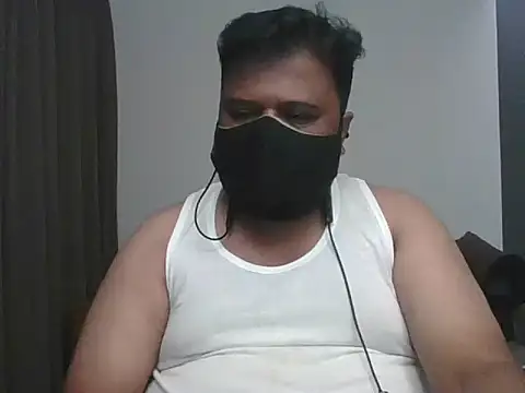 Hunk-Hand6 online show from September 29, 2025, 5:23 am