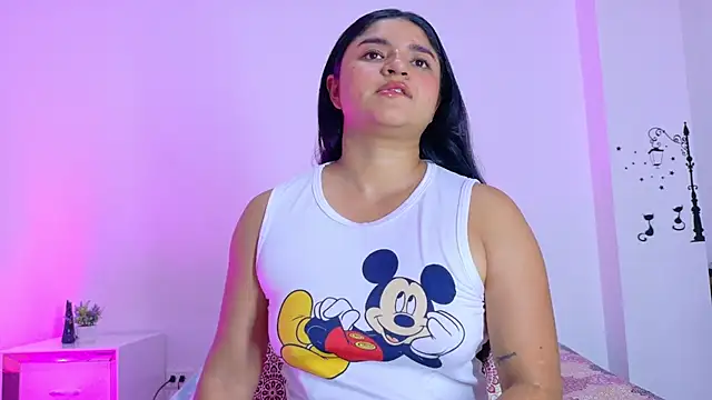ayheleensexygirl1 online show from July 18, 2026, 8:34 pm