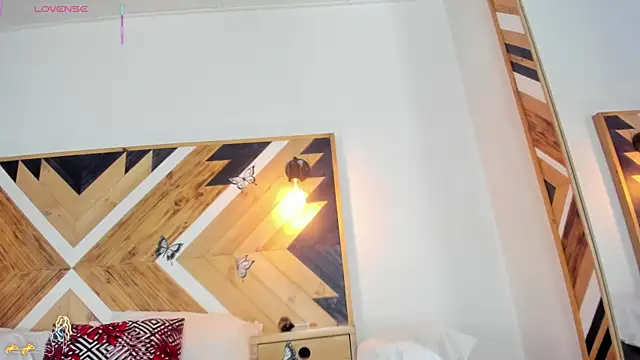 Kathaleiya Ozz online show from November 18, 2025, 7:40 pm