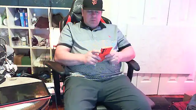 Mic Oxinner online show from September 22, 2025, 4:03 am