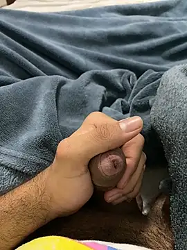 Snapshot of Mendes77777777777 chatting on February 5, 2026, 5:45 am Mendes77777777777 online show from February 5, 2026, 5:45 am