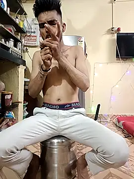 saggy1218 online show from December 16, 2025, 9:42 pm