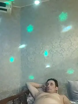 Snapshot of Viause_Kentauelle chatting on December 1, 2024, 10:10 pm Viause Kentauelle online show from December 1, 2024, 10:10 pm