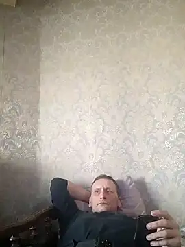 Snapshot of Viause_Kentauelle chatting on December 19, 2024, 11:07 am Viause Kentauelle online show from December 19, 2024, 11:07 am