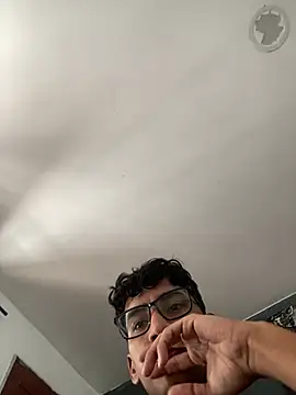 Snapshot of allens_joe chatting on March 18, 2025, 4:26 pm allens joe online show from March 18, 2025, 4:26 pm