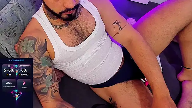 mikemulerr online show from November 10, 2025, 8:52 pm