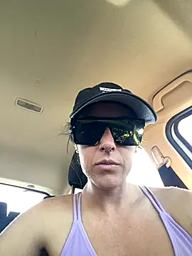 Snapshot of mrs__unknown chatting on October 21, 2025, 7:36 pm mrs unknown online show from October 21, 2025, 7:36 pm