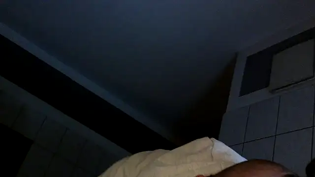 donhulio482 online show from February 18, 2025, 5:20 am