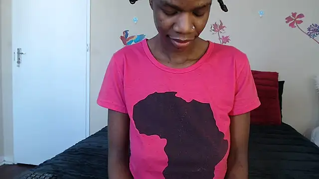 Snapshot of Blacktittiex02 chatting on October 2, 2025, 11:39 am Blacktittiex02 online show from October 2, 2025, 11:39 am