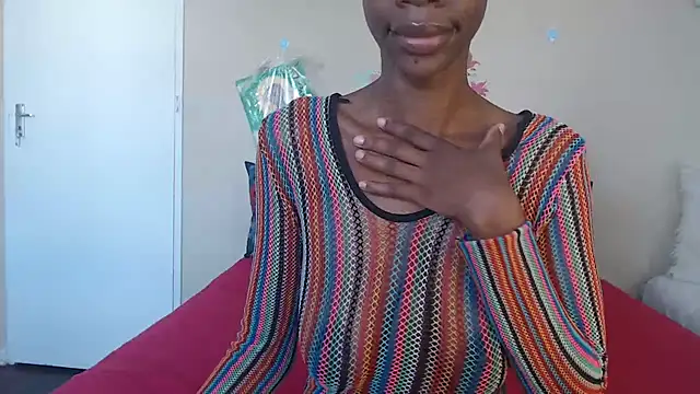 Blacktittiex02 online show from April 20, 2026, 12:41 pm