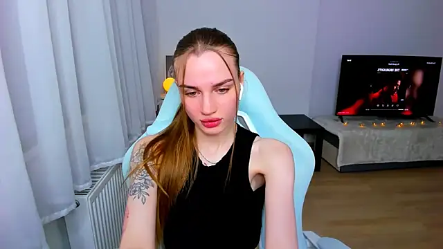 Snapshot of StellaLawless chatting on January 22, 2025, 8:49 pm StellaLawless online show from January 22, 2025, 8:49 pm