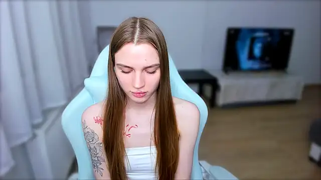 Snapshot of StellaLawless chatting on February 19, 2025, 11:46 pm StellaLawless online show from February 19, 2025, 11:46 pm