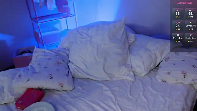 KatieMelone online show from October 30, 2025, 2:13 am