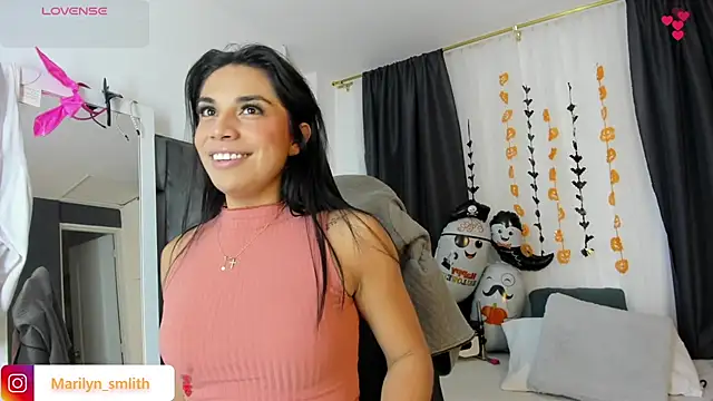 MarilynSmIith online show from October 24, 2025, 11:50 am