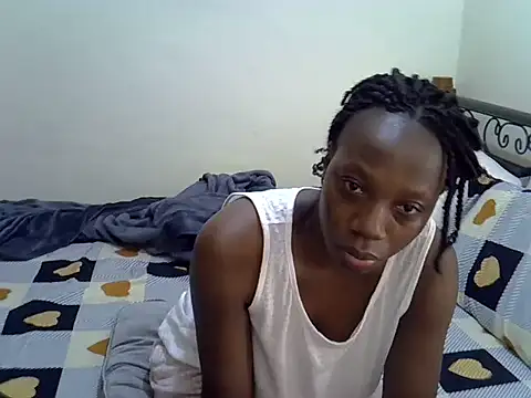 Snapshot of Sweet_Bear chatting on September 30, 2025, 1:54 am Sweet Bear online show from September 30, 2025, 1:54 am