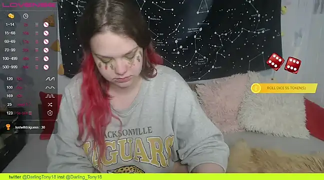 Snapshot of darling_tony chatting on December 4, 2024, 6:17 pm darling tony online show from December 4, 2024, 6:17 pm