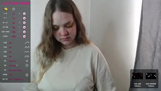 Snapshot of darling_tony chatting on September 21, 2025, 1:24 pm darling tony online show from September 21, 2025, 1:24 pm