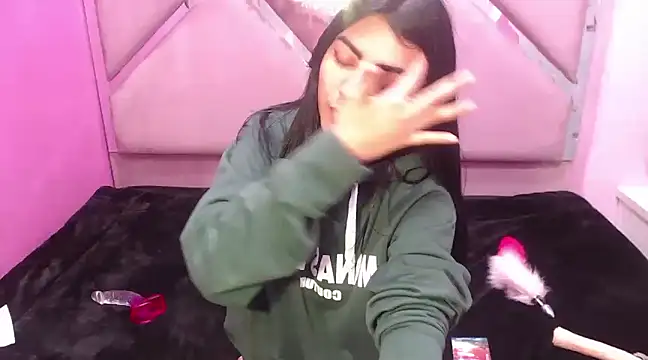 IsisRouse online show from January 9, 2025, 7:31 am