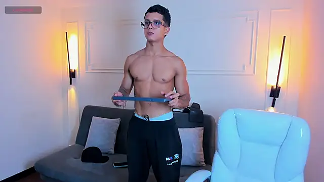 Paradise boy s online show from October 22, 2025, 9:36 pm