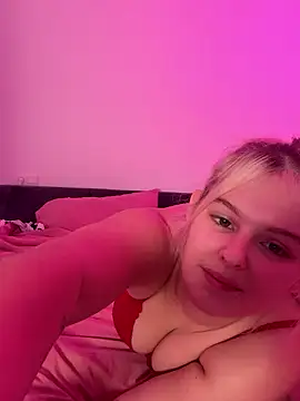 Allylove03 online show from January 17, 2026, 9:25 am
