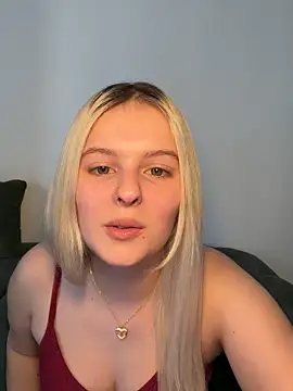 Allylove03 online show from February 20, 2026, 6:26 am