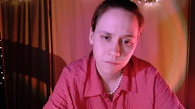 Snapshot of Malinax chatting on December 3, 2024, 11:02 pm Malinax online show from December 3, 2024, 11:02 pm