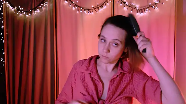 Snapshot of Malinax chatting on December 10, 2024, 10:26 pm Malinax online show from December 10, 2024, 10:26 pm